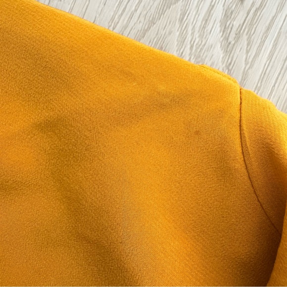 A.L.C. NWT Silk Sophie Top in Carnation in Yellow - Picture 8 of 9